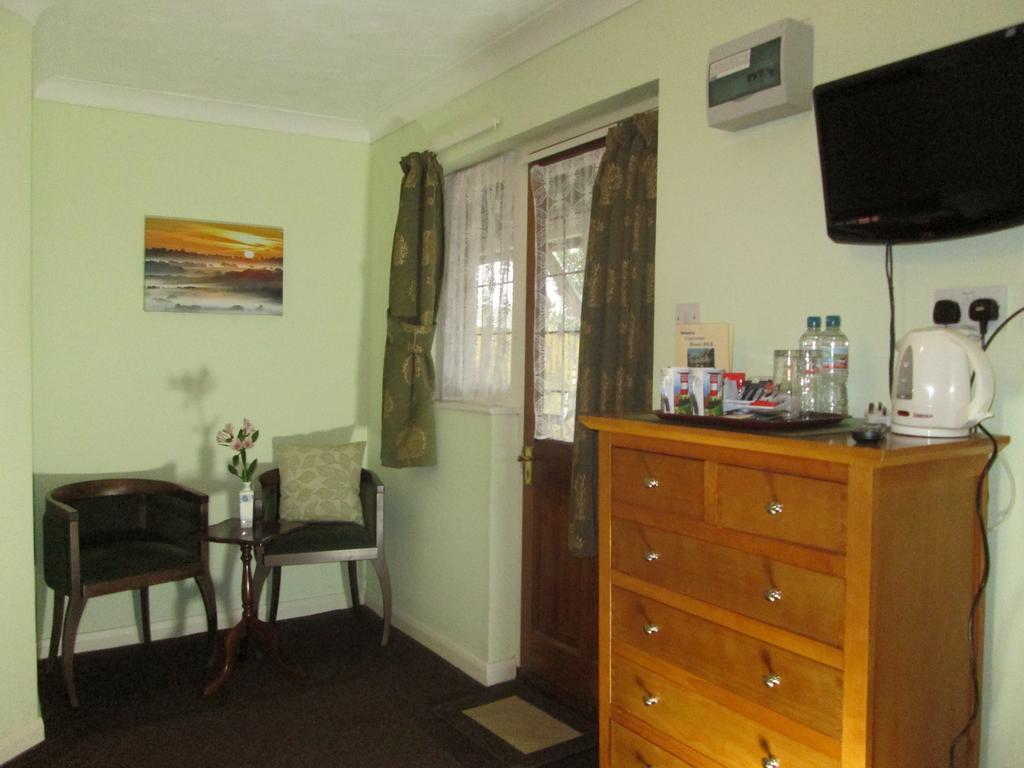 Crossways House Bed And Breakfast East Cowes Szoba fotó